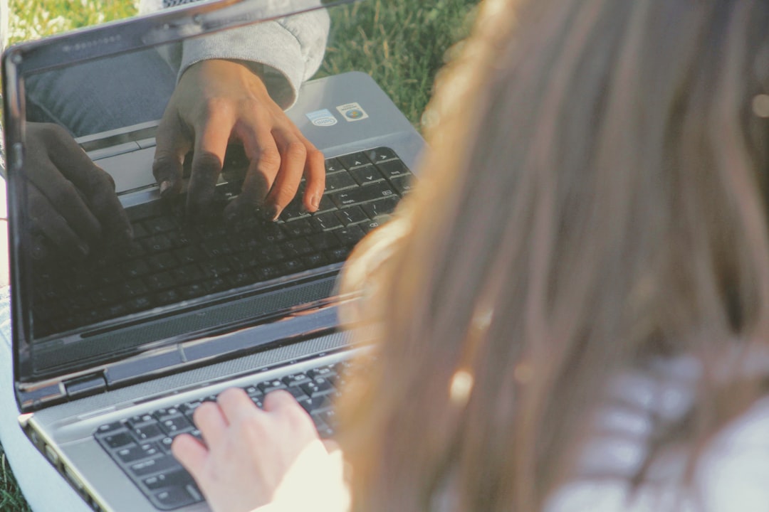 Kurs programowania – czy warto uczyć się online już w podstawówce?